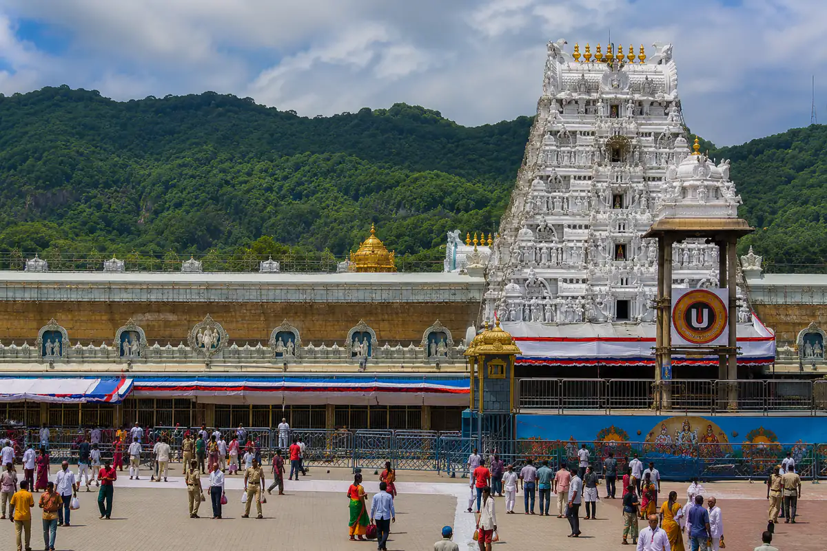 Bangalore to Tirupati package tour by Yatra Tours